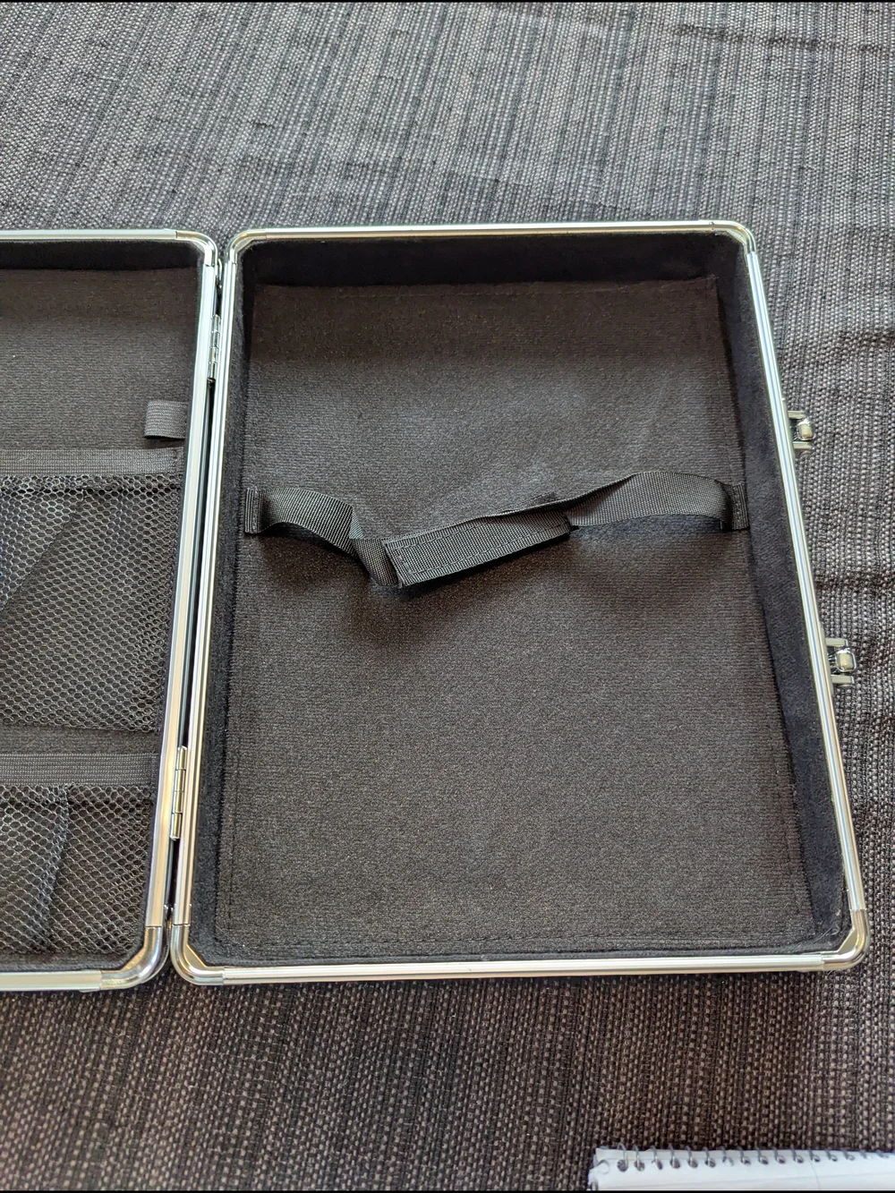 Tablet Carrying Case with Organizer - Black